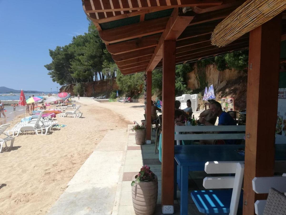Danyja Apartments Sveti Filip i Jakov Luaran gambar