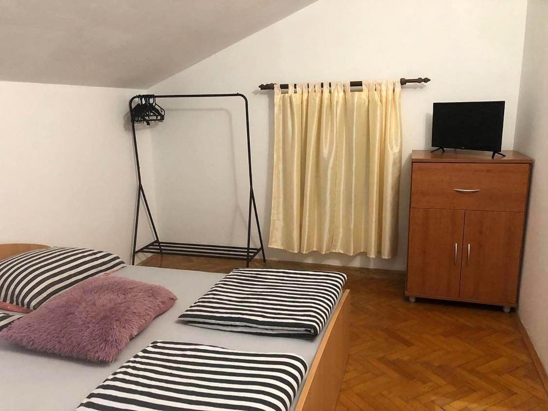 Danyja Apartments Sveti Filip i Jakov Luaran gambar