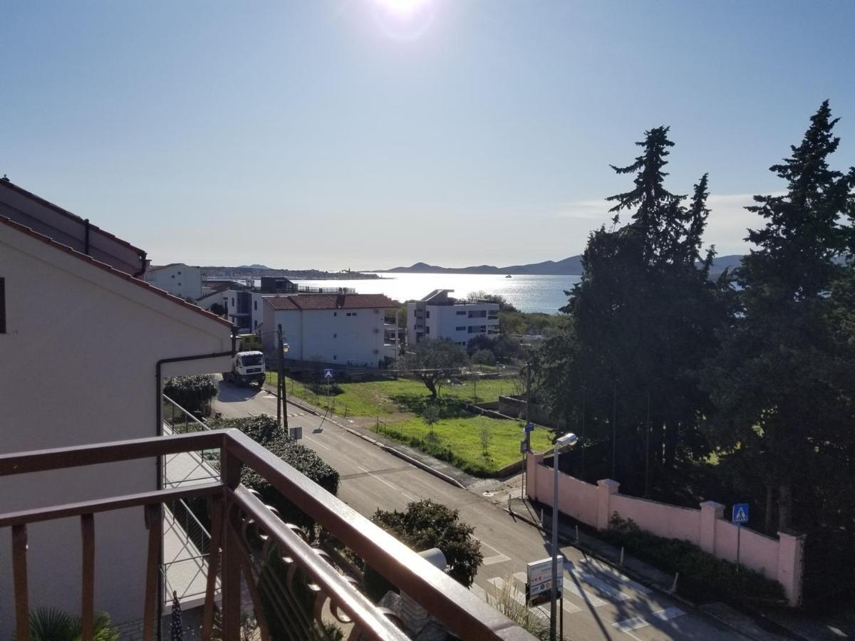 Danyja Apartments Sveti Filip i Jakov Luaran gambar